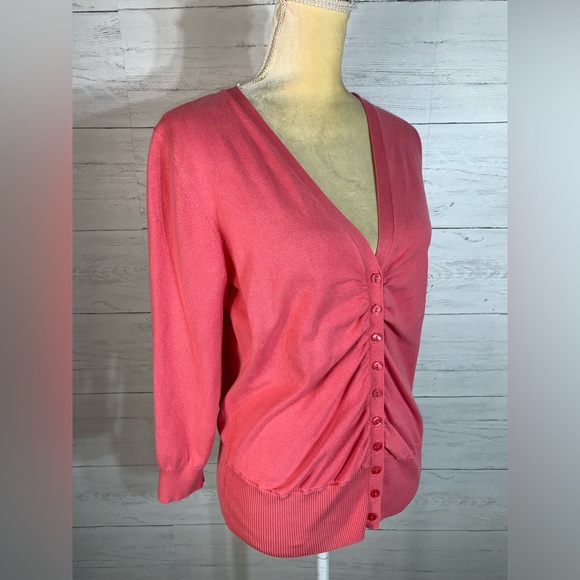 Mainbocher Silk Blend ruched Cardigan Sweater  Button front Pink coral size M - Picture 6 of 8